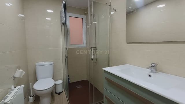 Appartement de 3 chambres à louer à Camino de Ronda - Rosaleda, Grenade ville - 700 € (Ref: 10044334)