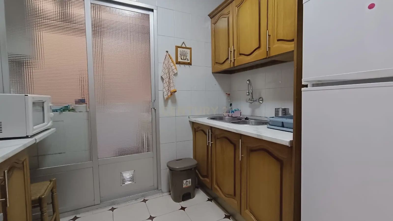 Appartement de 3 chambres à louer à Grenade ville - 700 € (Ref: 10044334)