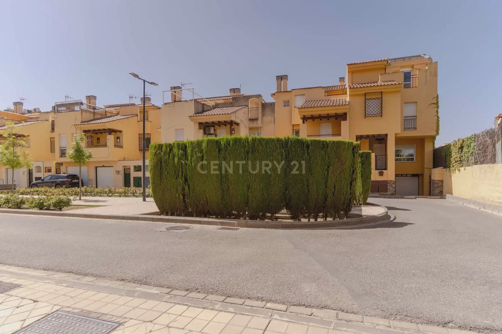 3 camera da letto Villetta Bifamiliare in vendita in Armilla con piscina - 349.000 € (Rif: 10048068)