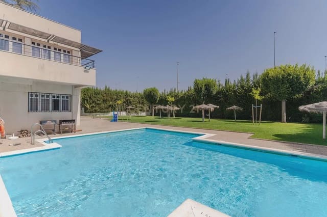 3 camera da letto Villetta Bifamiliare in vendita in Armilla con piscina - 349.000 € (Rif: 10048068)
