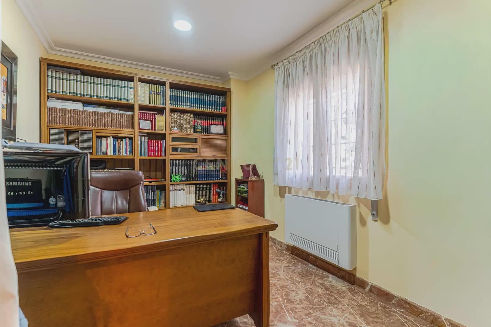 4 soveværelse Villa til salg i Baza med garage - € 625.000 (Ref: 10048459)