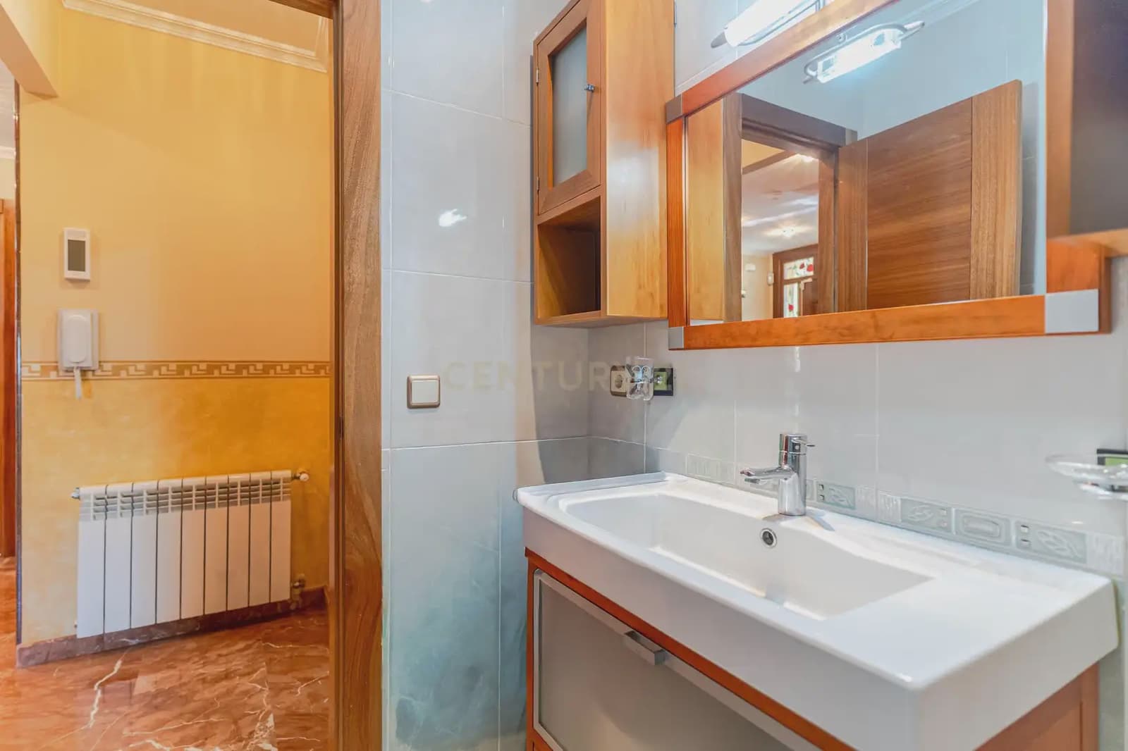 4 soveværelse Villa til salg i Baza med garage - € 625.000 (Ref: 10048459)