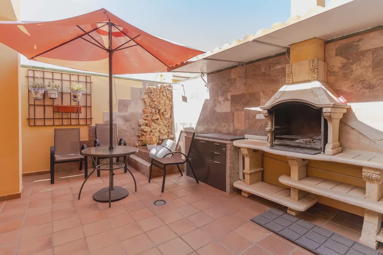 4 soveværelse Villa til salg i Baza med garage - € 625.000 (Ref: 10048459)