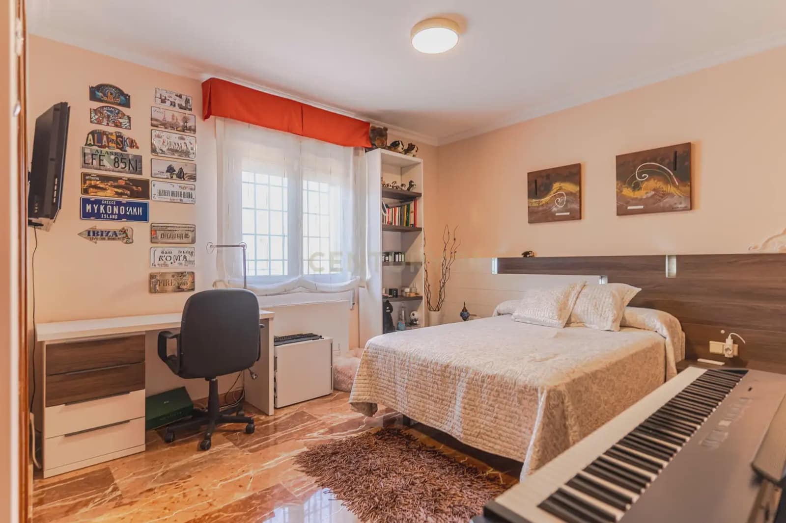 4 soveværelse Villa til salg i Baza med garage - € 625.000 (Ref: 10048459)