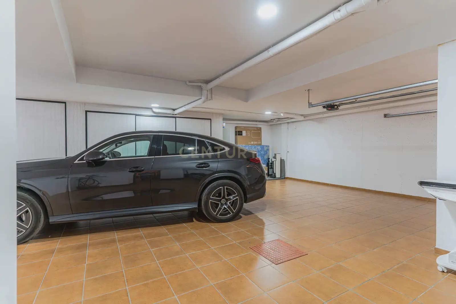 4 soveværelse Villa til salg i Baza med garage - € 625.000 (Ref: 10048459)