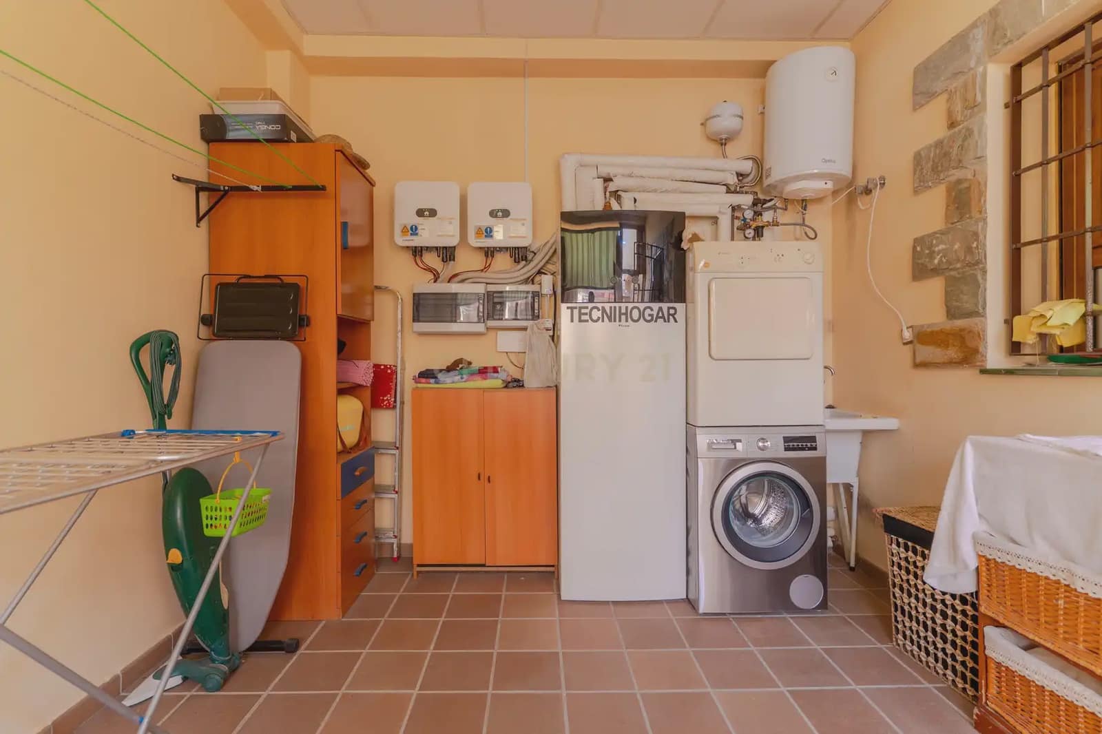 4 soveværelse Villa til salg i Baza med garage - € 625.000 (Ref: 10048459)
