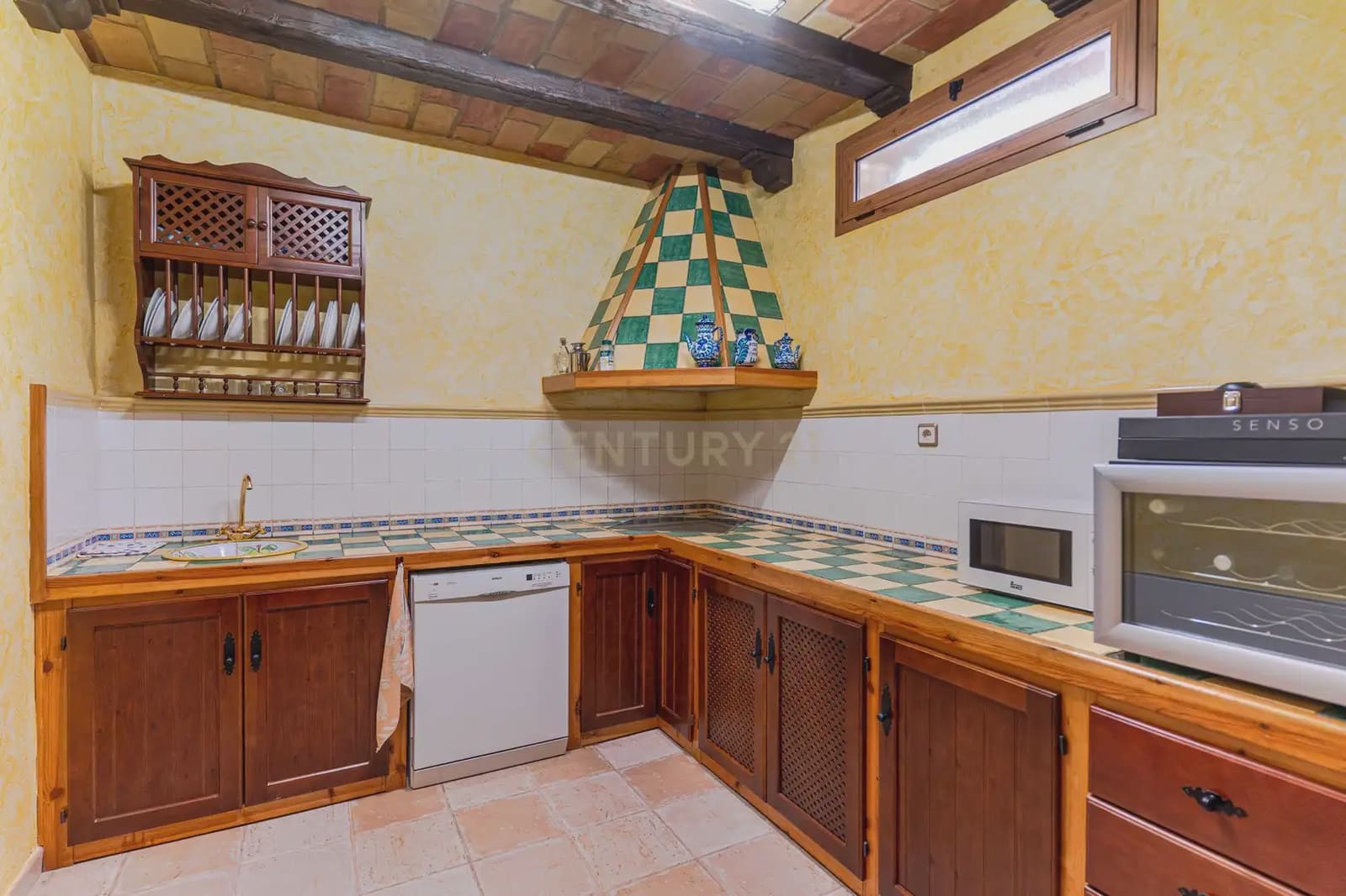 4 soveværelse Villa til salg i Baza med garage - € 625.000 (Ref: 10048459)