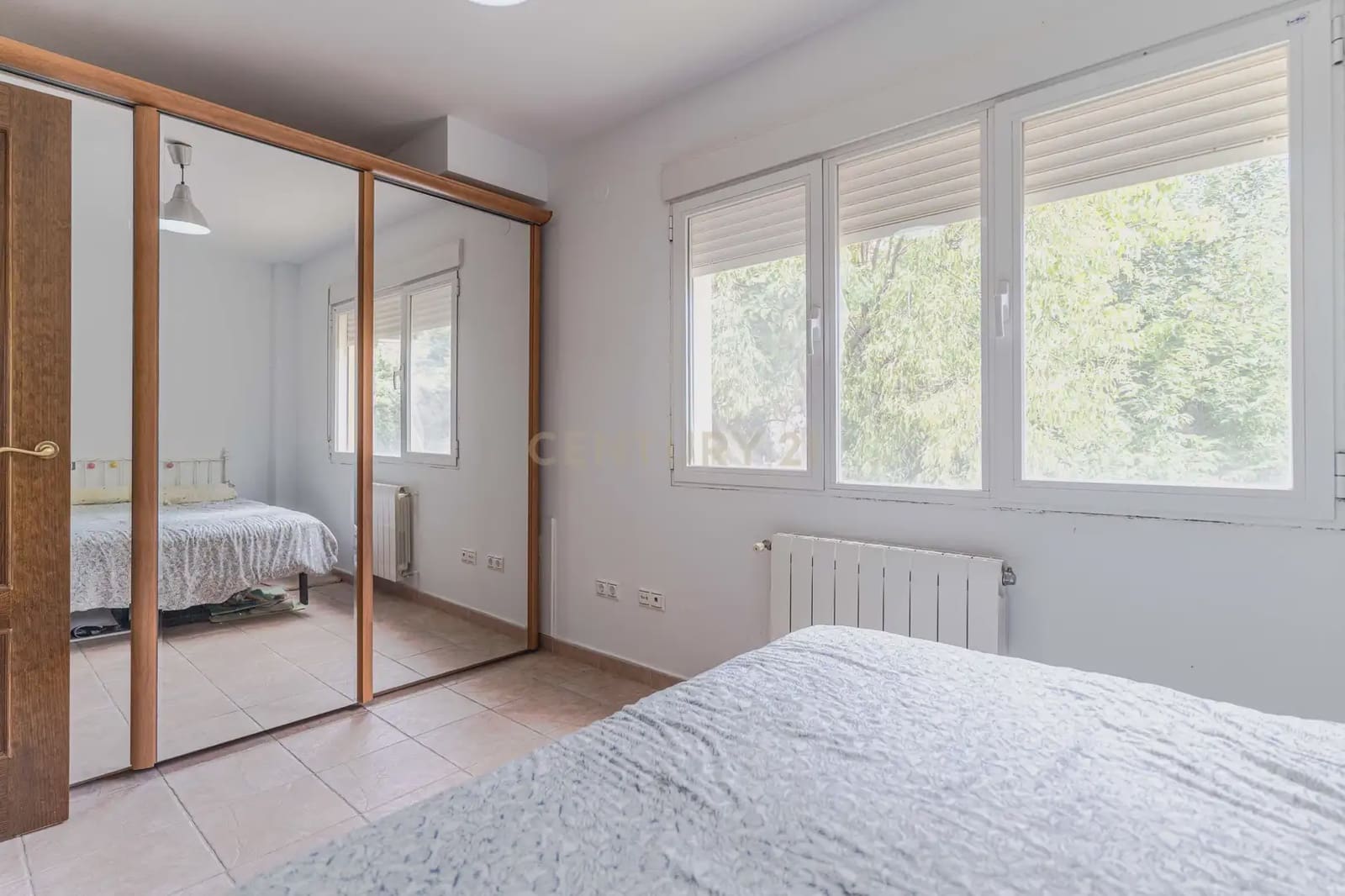 4 makuuhuone Huvila myytävänä paikassa Nivar - 300 000 € (Ref: 10073255)