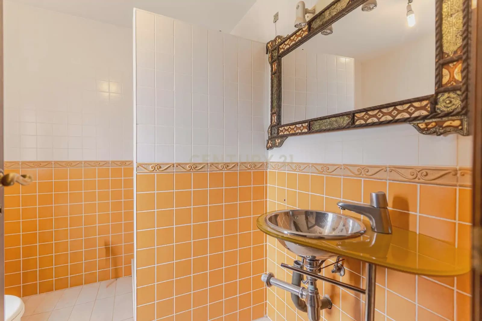 4 makuuhuone Huvila myytävänä paikassa Nivar - 300 000 € (Ref: 10073255)