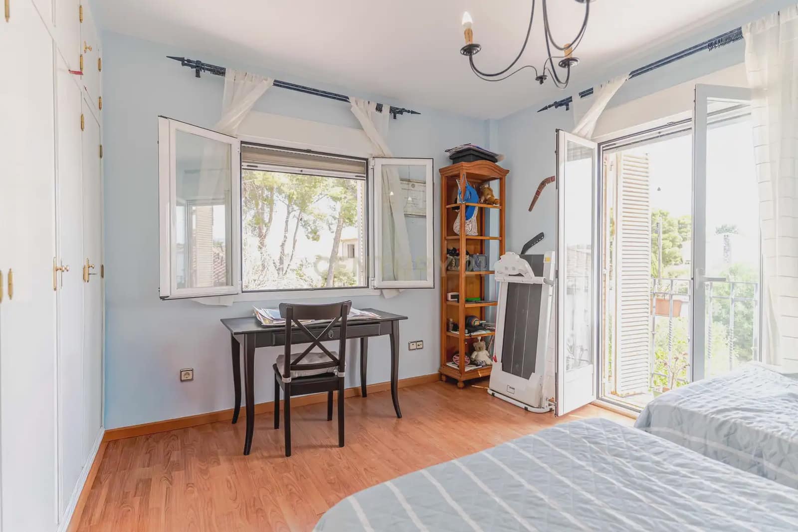 8 slaapkamer Finca/Landhuis te koop in Jaen stad met zwembad garage - € 449.900 (Ref: 10074657)