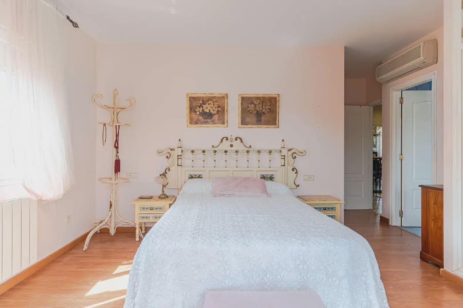8 slaapkamer Finca/Landhuis te koop in Jaen stad met zwembad garage - € 449.900 (Ref: 10074657)