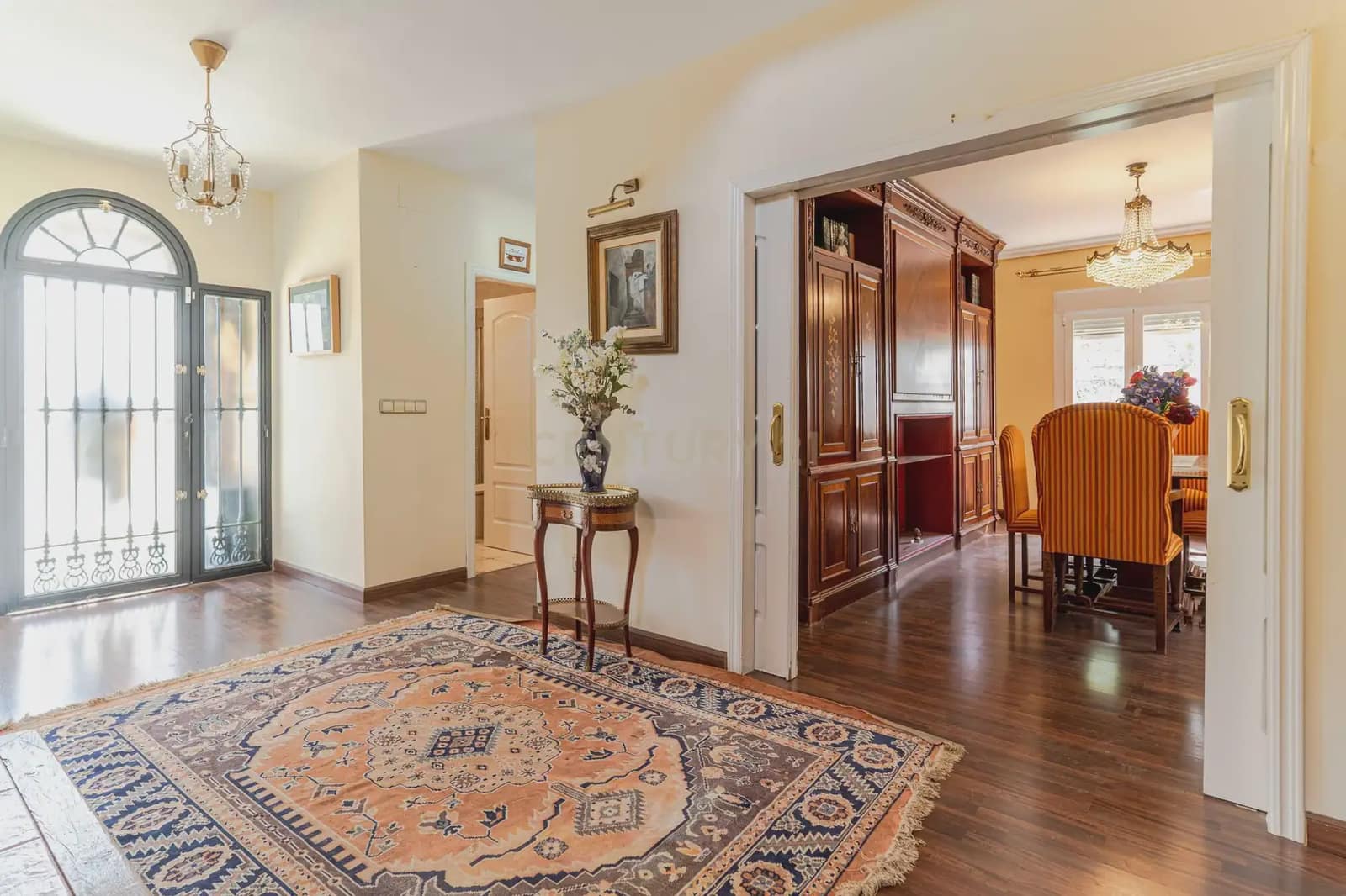 8 slaapkamer Finca/Landhuis te koop in Jaen stad met zwembad garage - € 449.900 (Ref: 10074657)
