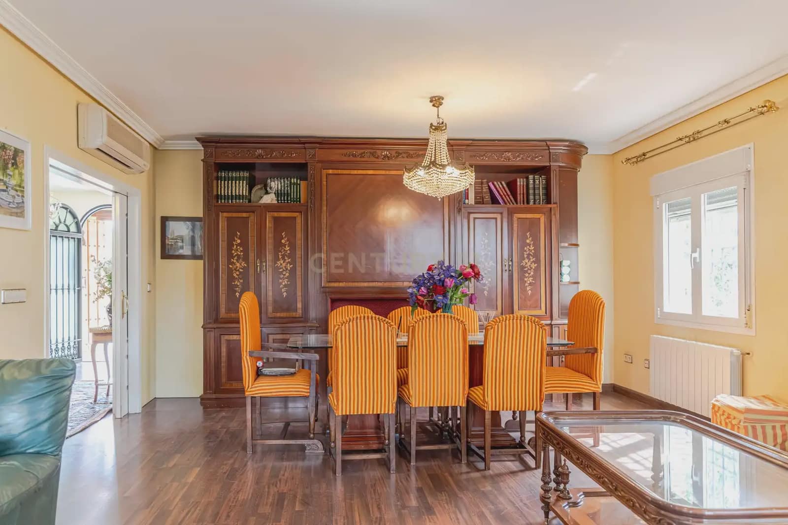 8 slaapkamer Finca/Landhuis te koop in Jaen stad met zwembad garage - € 449.900 (Ref: 10074657)