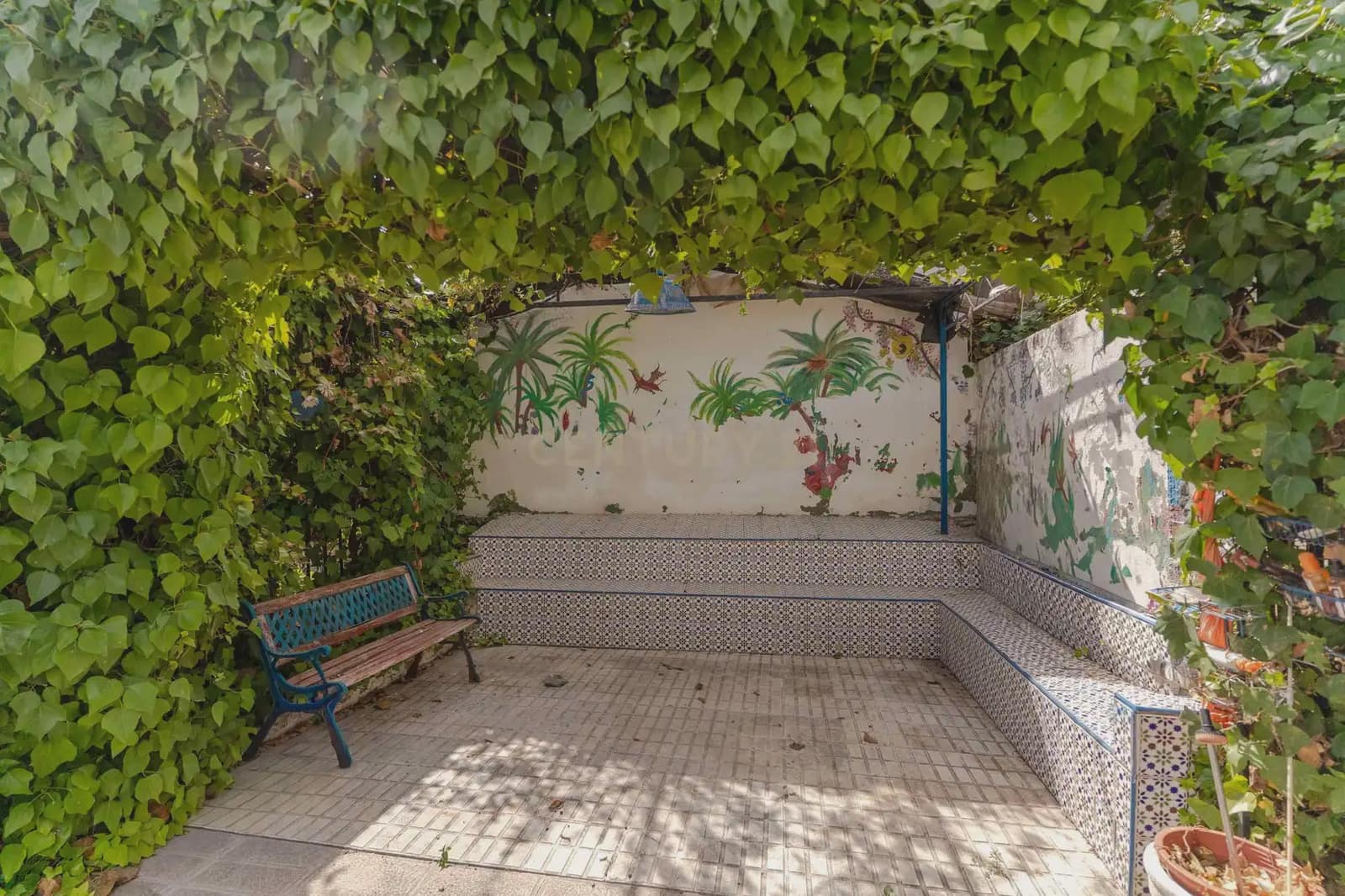 8 slaapkamer Finca/Landhuis te koop in Jaen stad met zwembad garage - € 449.900 (Ref: 10074657)