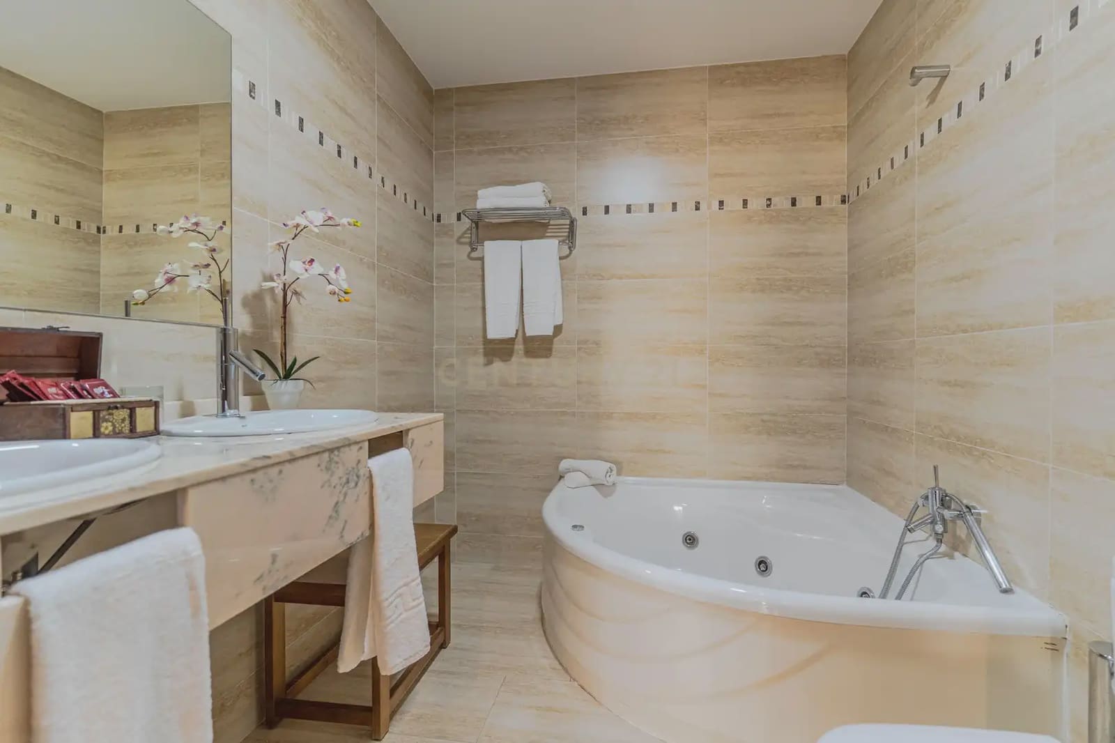 17 Zimmer Hotel zu verkaufen in Deifontes - 1.800.000 € (Ref: 10093946)