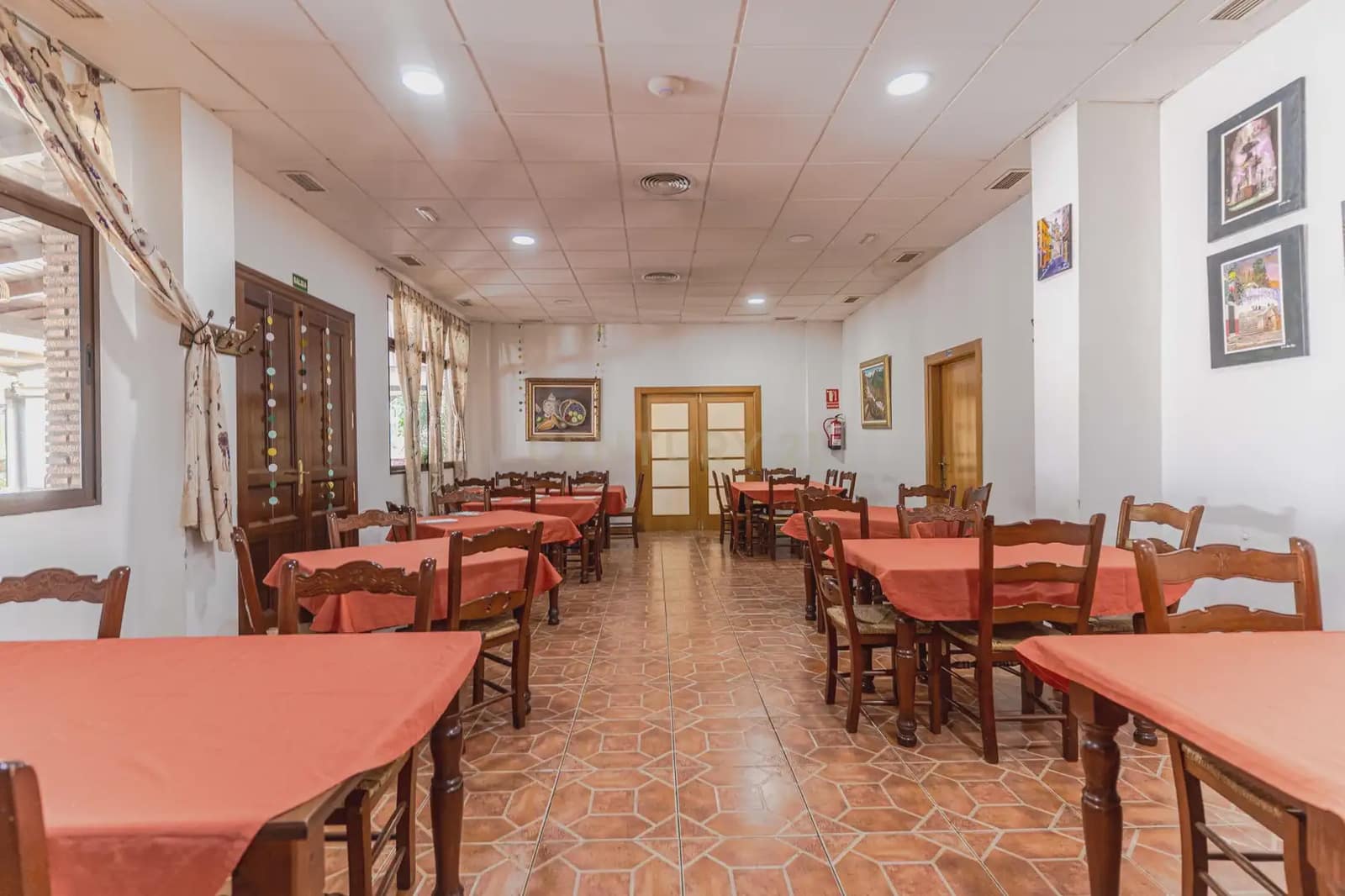 17 Zimmer Hotel zu verkaufen in Deifontes - 1.800.000 € (Ref: 10093946)
