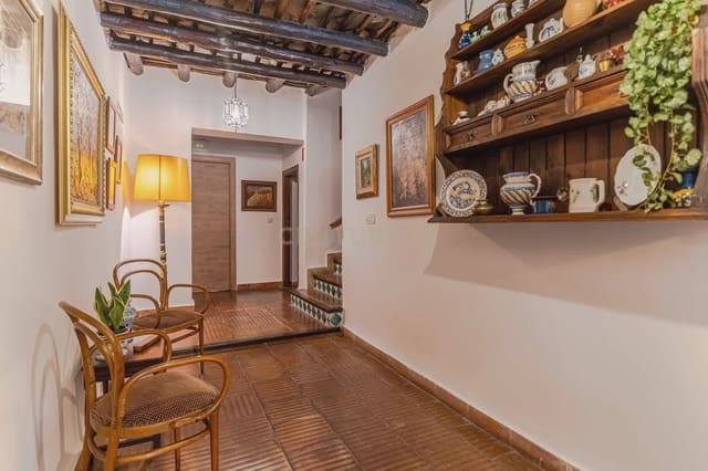8 chambre Hôtel à vendre à Pitres, La Taha avec garage - 700 000 € (Ref: 10100547)
