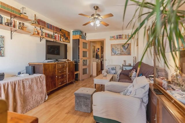 3 soveværelse Lejlighed til salg i Huelin, Málaga by - € 380.000 (Ref: 10102871)