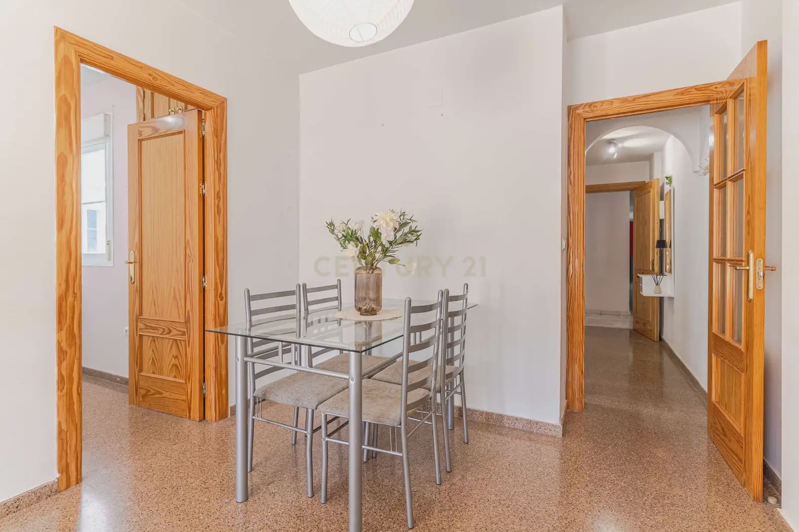 2 slaapkamer Penthouse te koop in Churriana de la Vega met zwembad garage - € 220.000 (Ref: 10102872)