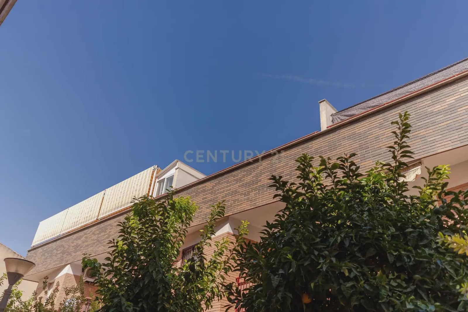 2 slaapkamer Penthouse te koop in Churriana de la Vega met zwembad garage - € 220.000 (Ref: 10102872)
