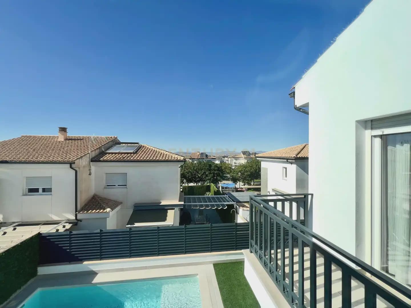 5 bedroom Villa for rent in Ogijares with pool garage - € 2,700 (Ref: 10104316)