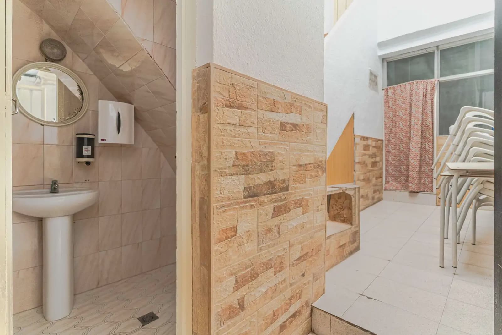 2 sovrum Restaurang/Bar till salu i Pinos Puente - 87 000 € (Ref: 10113578)