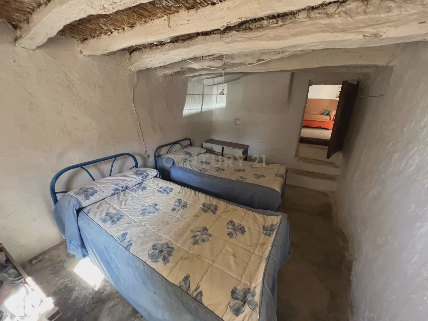 3 bedroom Finca/Country House for sale in Albunol - € 44,000 (Ref: 10117516)