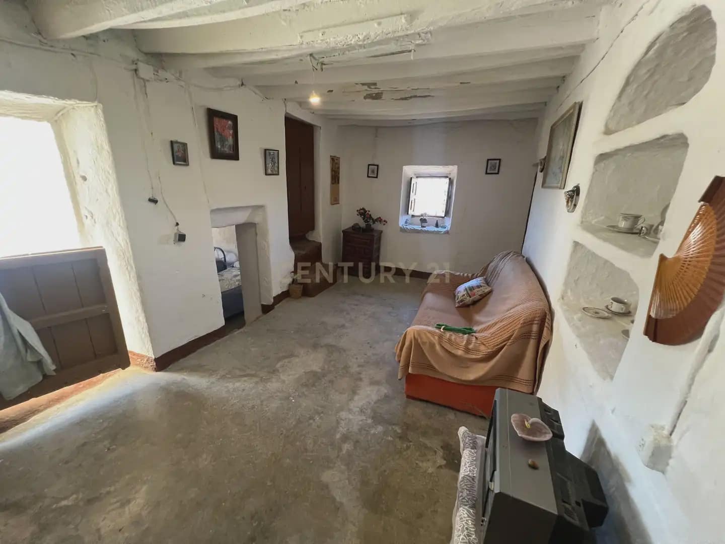 3 bedroom Finca/Country House for sale in Albunol - € 44,000 (Ref: 10117516)