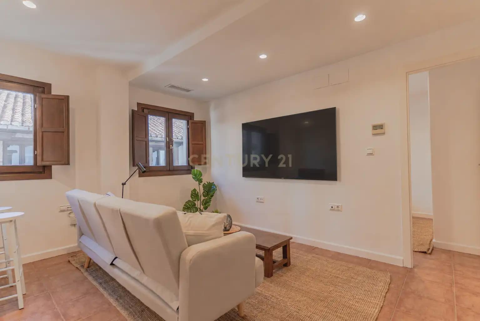 Piso de 1 habitación en Granada ciudad en alquiler - 900 € (Ref: 10121064)