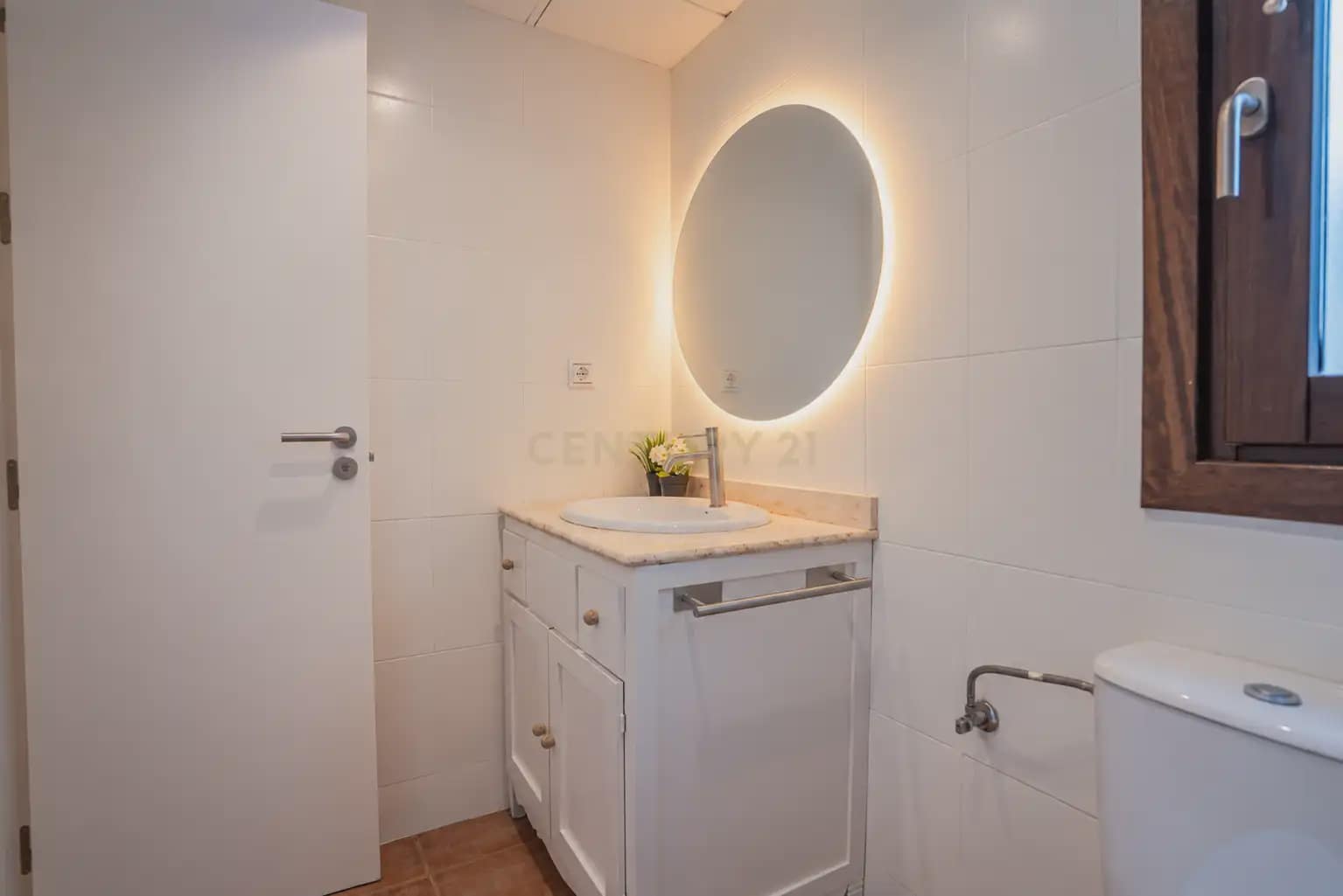 Piso de 1 habitación en Granada ciudad en alquiler - 900 € (Ref: 10121064)