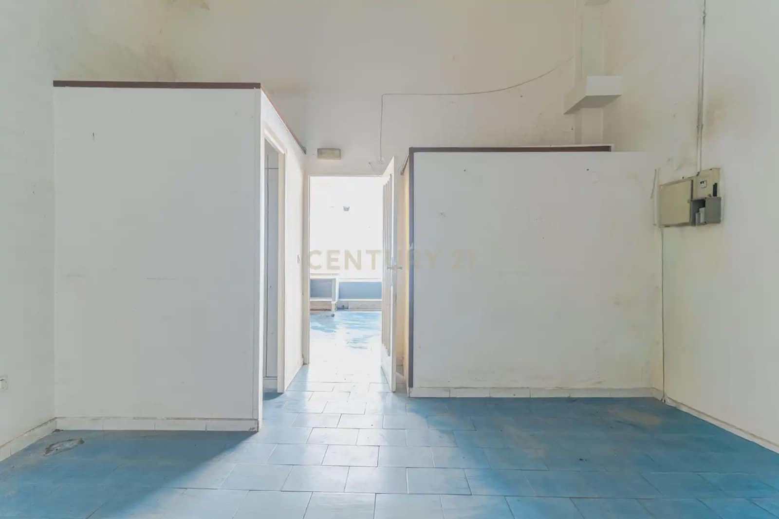 Commercial for sale in Jaen city - € 70,000 (Ref: 10124798)