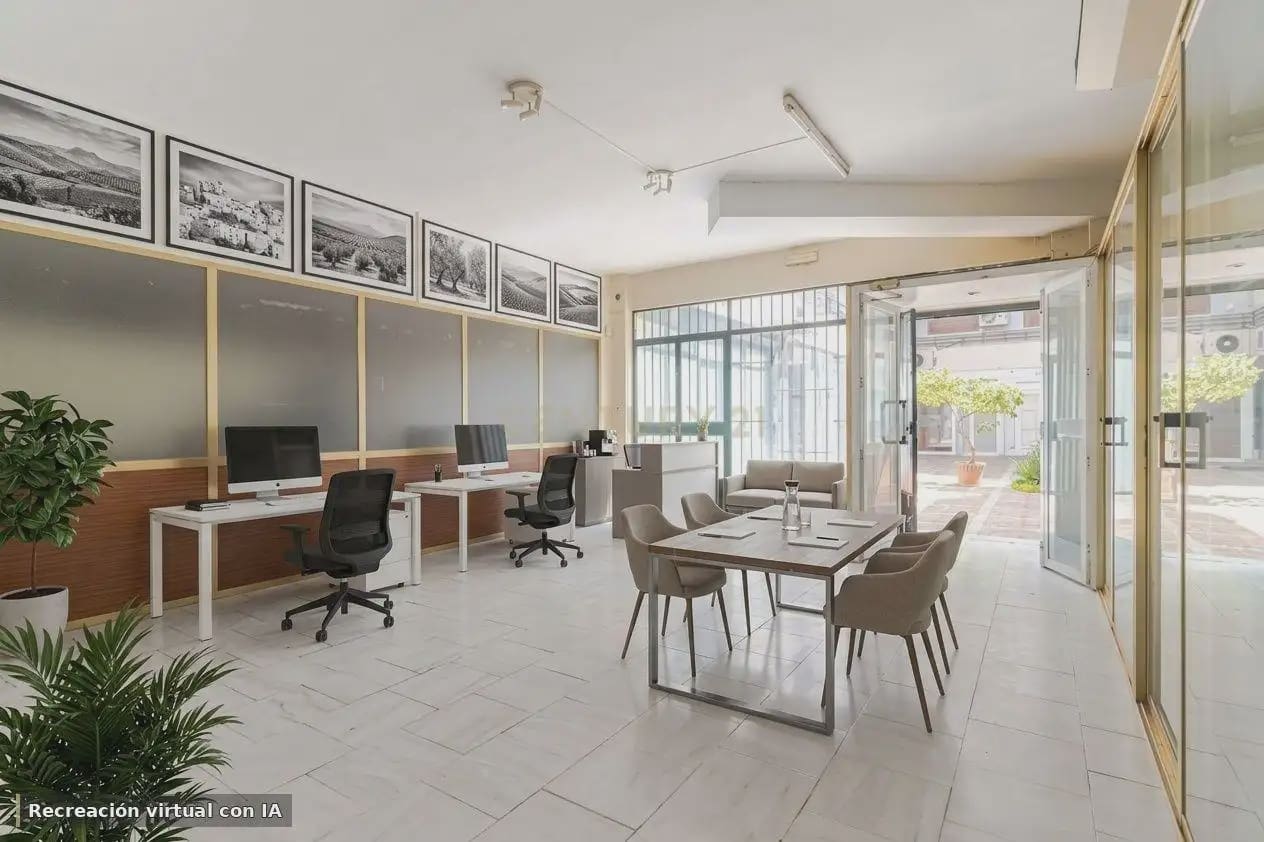 Commercial for sale in Jaen city - € 85,000 (Ref: 10124799)
