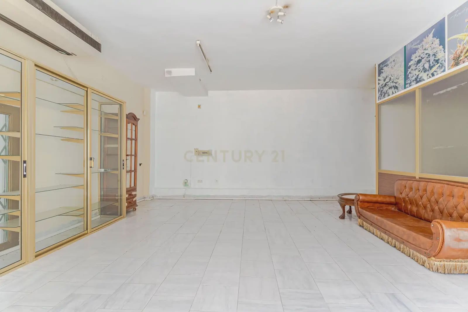 Commercial for sale in Jaen city - € 85,000 (Ref: 10124799)