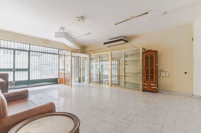 Local Commercial à vendre à Jaén ville - 85 000 € (Ref: 10124799)