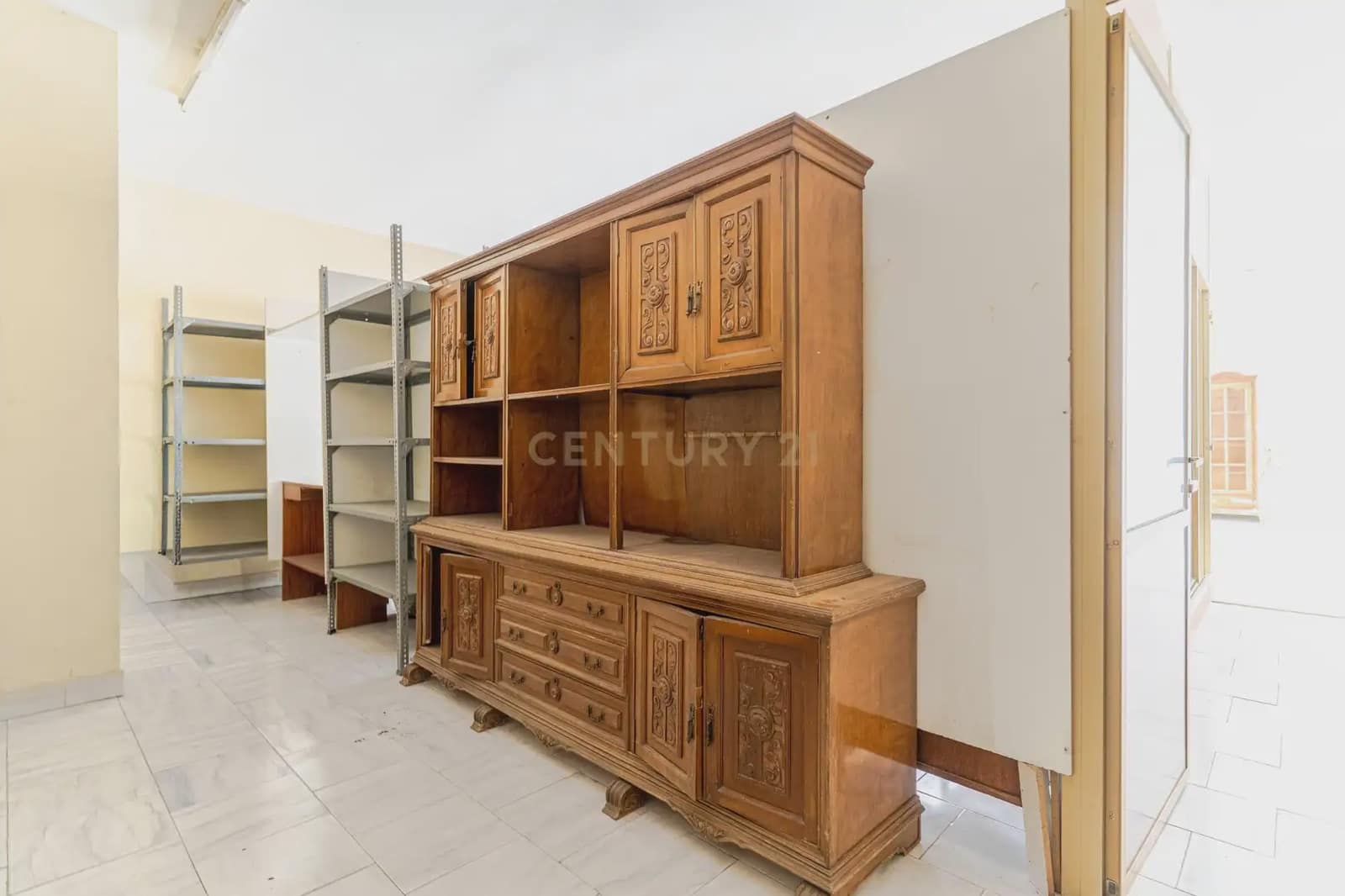 Commercial for sale in Jaen city - € 85,000 (Ref: 10124799)