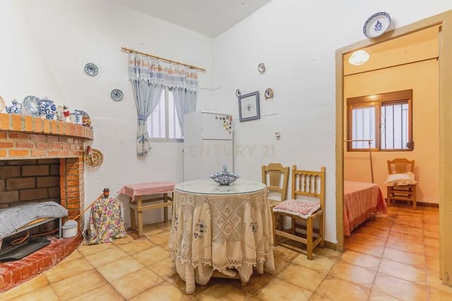 5 bedroom Townhouse for sale in Los Guajares - € 80,000 (Ref: 10130172)