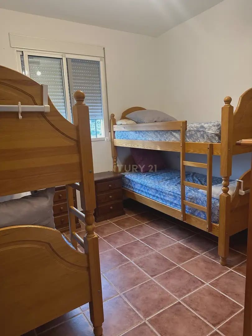 3 soveværelse Finca/Landehus til leje i Almunecar med swimmingpool garage - € 750 (Ref: 10140192)