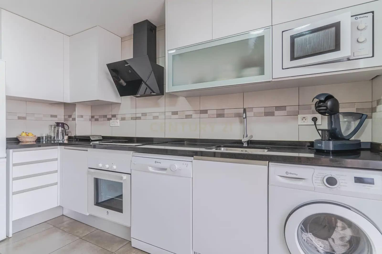 3 soverom Rekkehus til salgs i Otura med garasje - € 299 900 (Ref: 10154450)