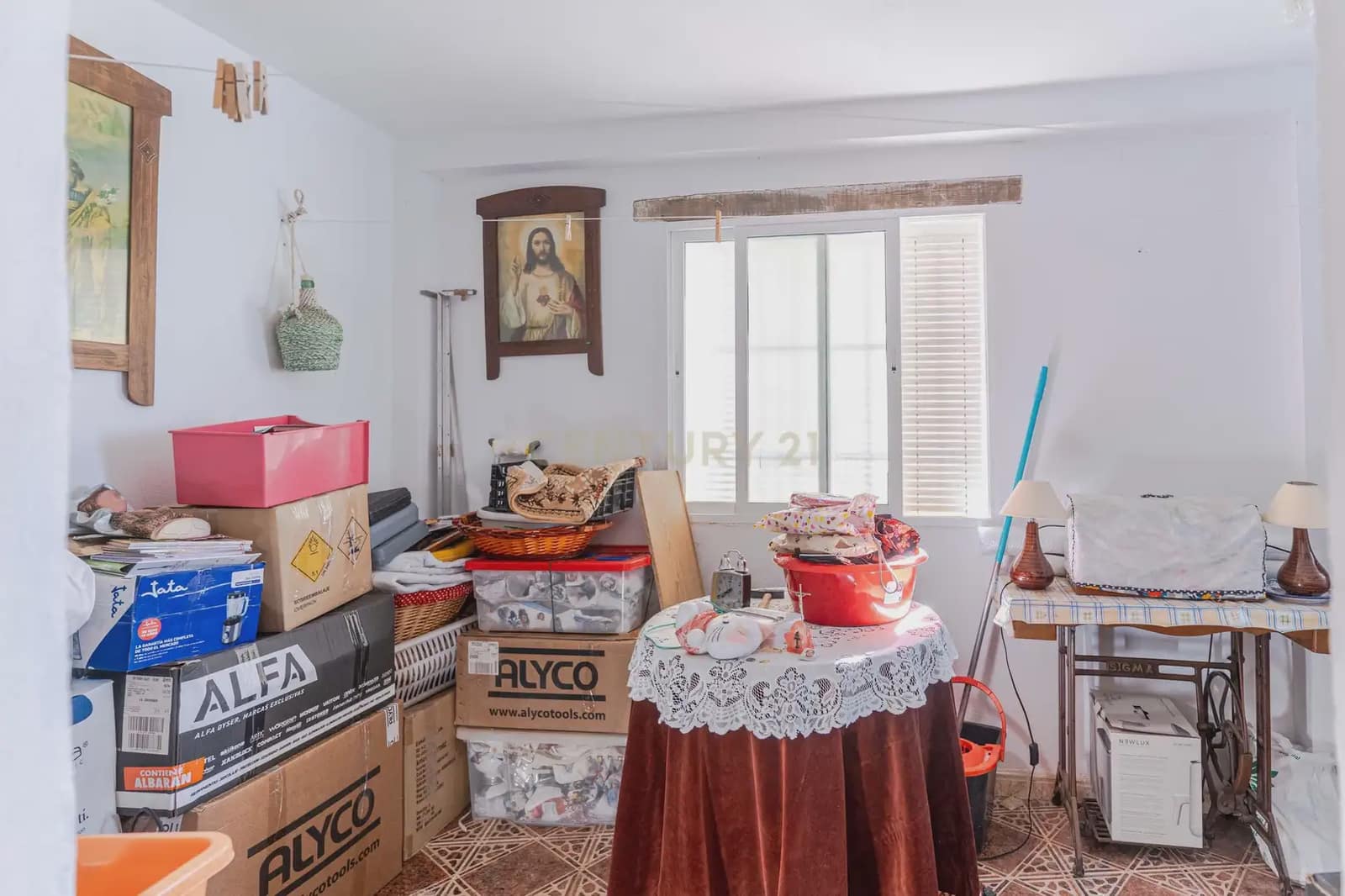 4 soveværelse Byhus til salg i Moclin - € 115.000 (Ref: 10155886)