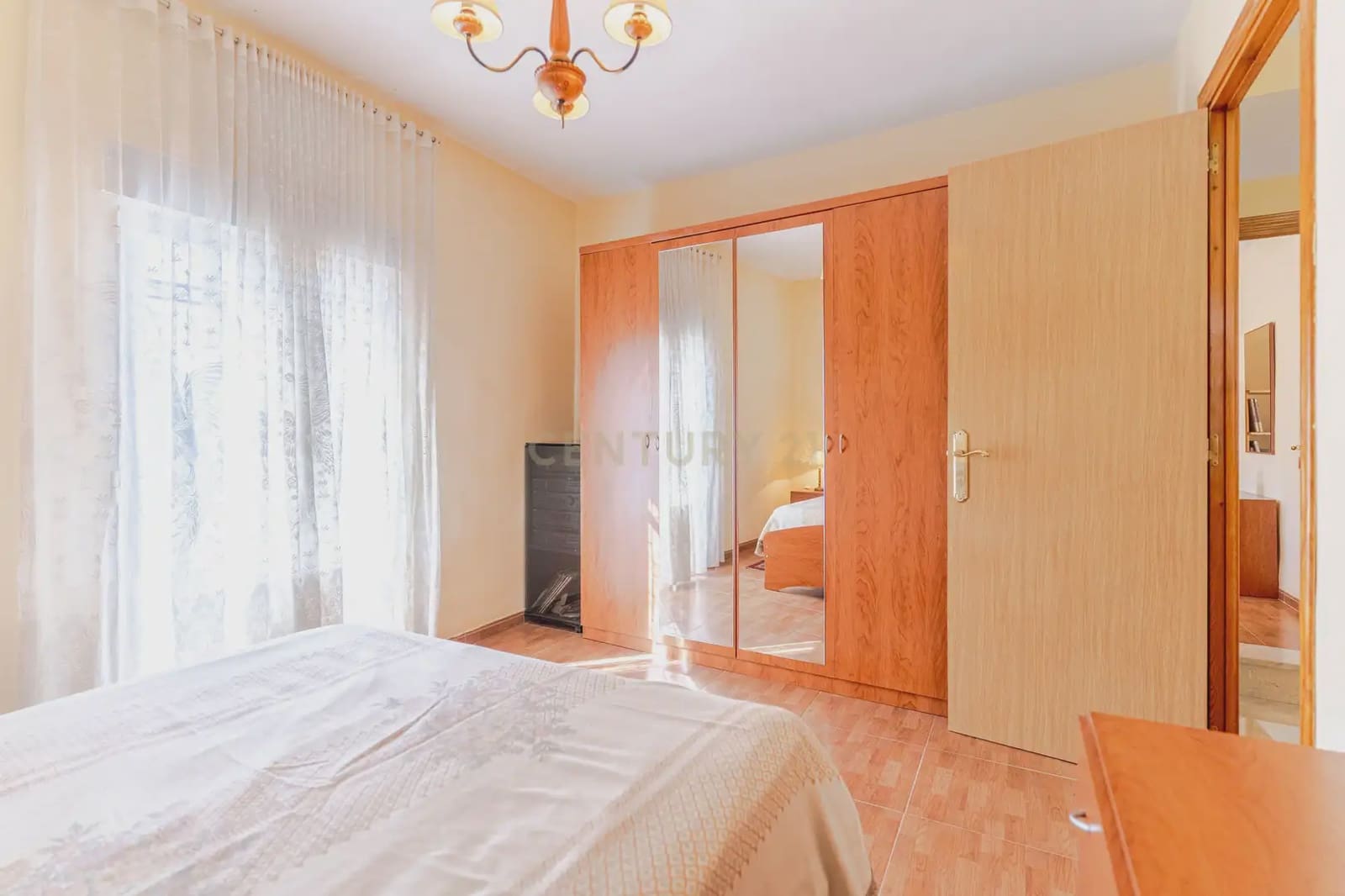 4 soveværelse Byhus til salg i Moclin - € 115.000 (Ref: 10155886)