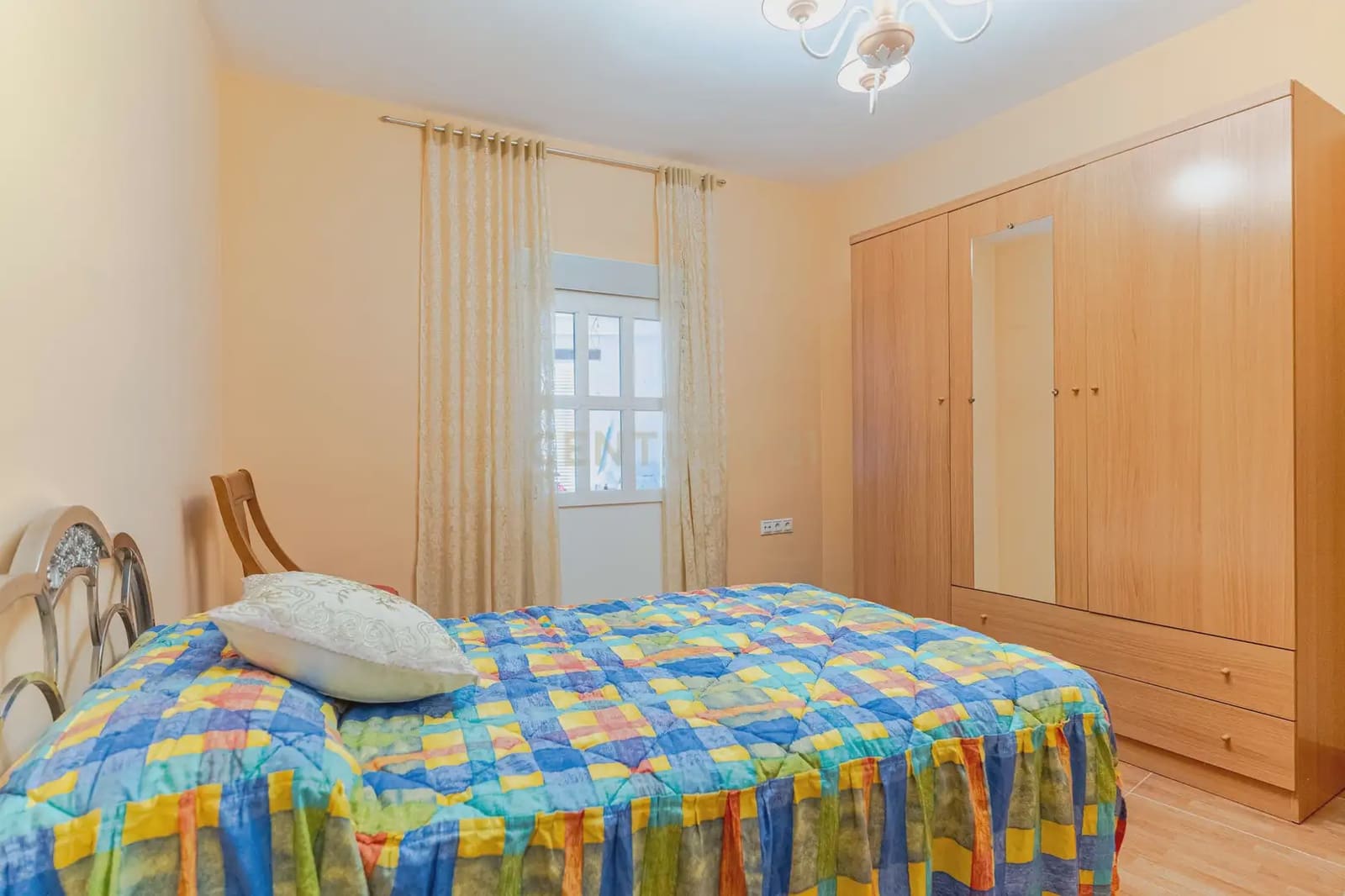 4 soveværelse Byhus til salg i Moclin - € 115.000 (Ref: 10155886)