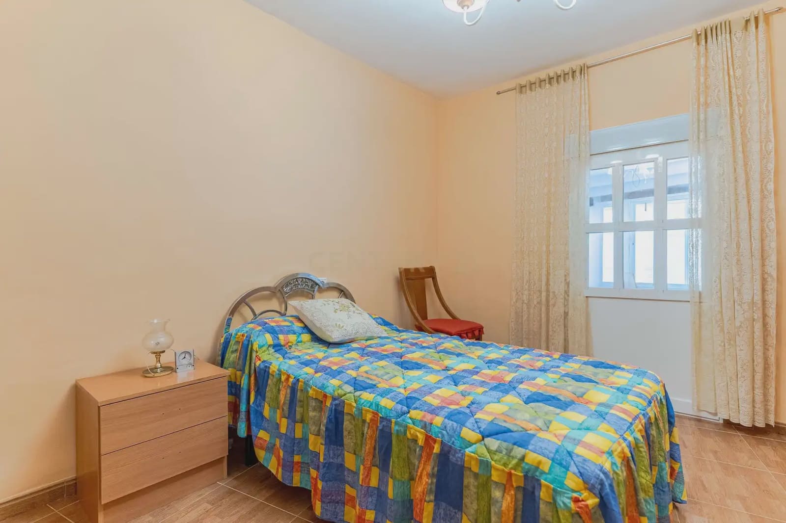 4 soveværelse Byhus til salg i Moclin - € 115.000 (Ref: 10155886)