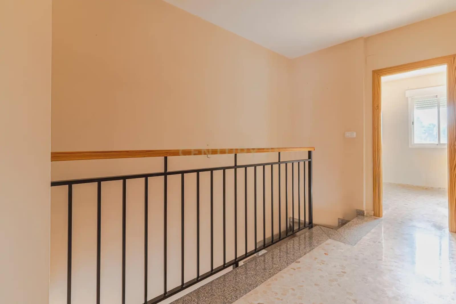 3 soveværelse Byhus til salg i Lachar med garage - € 175.000 (Ref: 10158705)