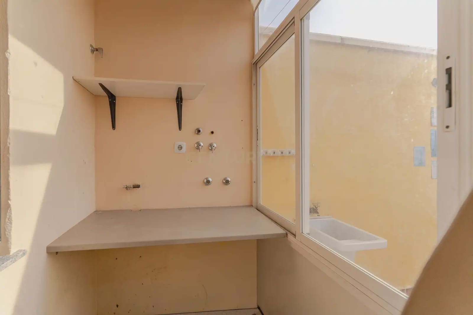3 soveværelse Byhus til salg i Lachar med garage - € 175.000 (Ref: 10158705)