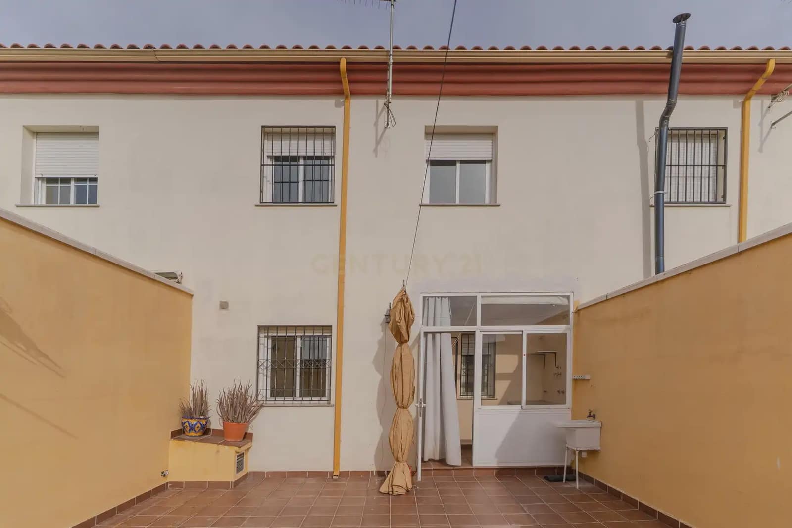 3 soveværelse Byhus til salg i Lachar med garage - € 175.000 (Ref: 10158705)