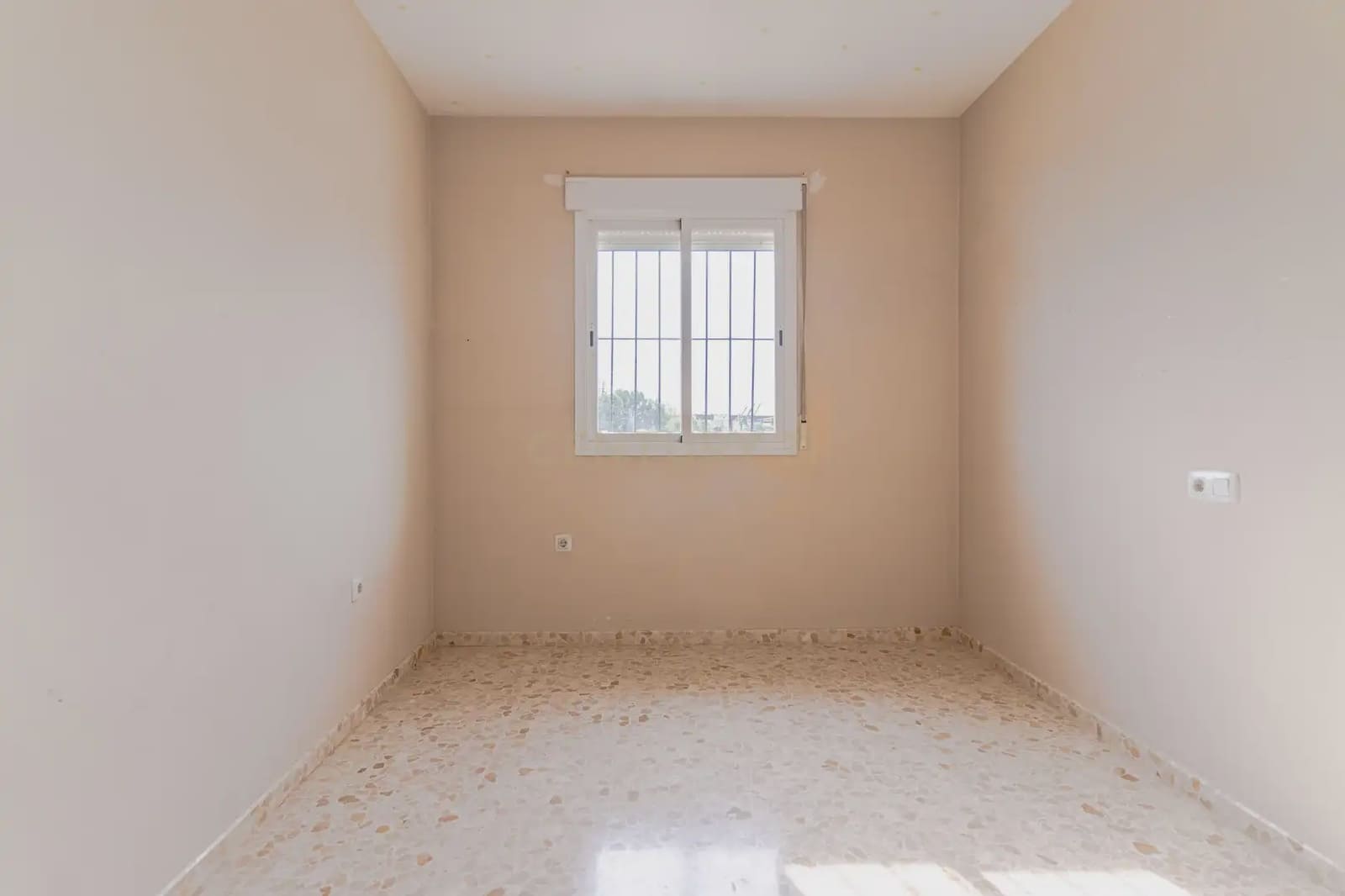 3 soveværelse Byhus til salg i Lachar med garage - € 175.000 (Ref: 10158705)