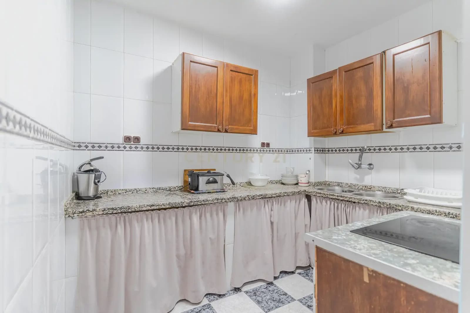 4 sovrum Hus till salu i Armilla med garage - 315 000 € (Ref: 10160281)