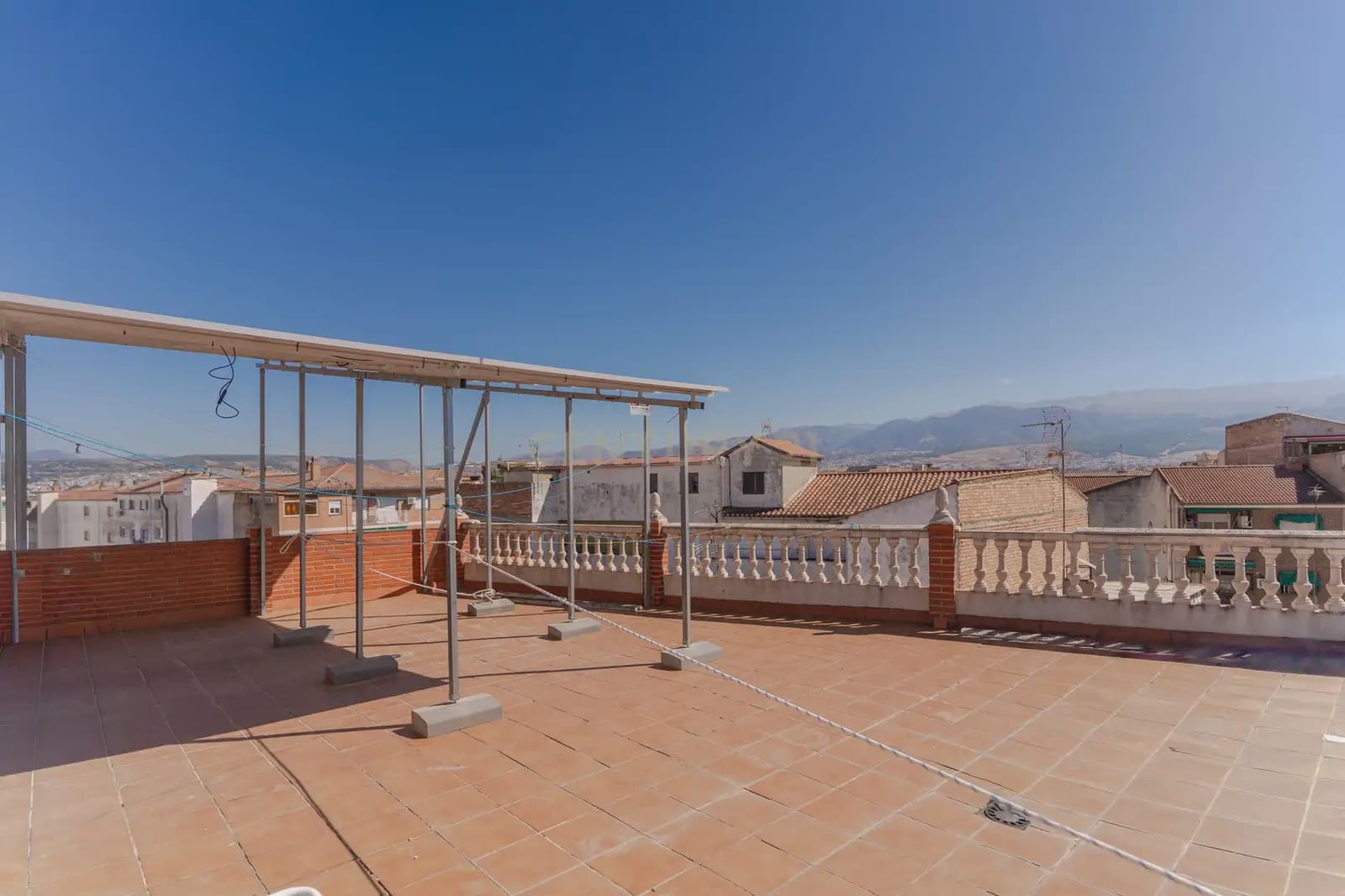 4 sovrum Hus till salu i Armilla med garage - 315 000 € (Ref: 10160281)