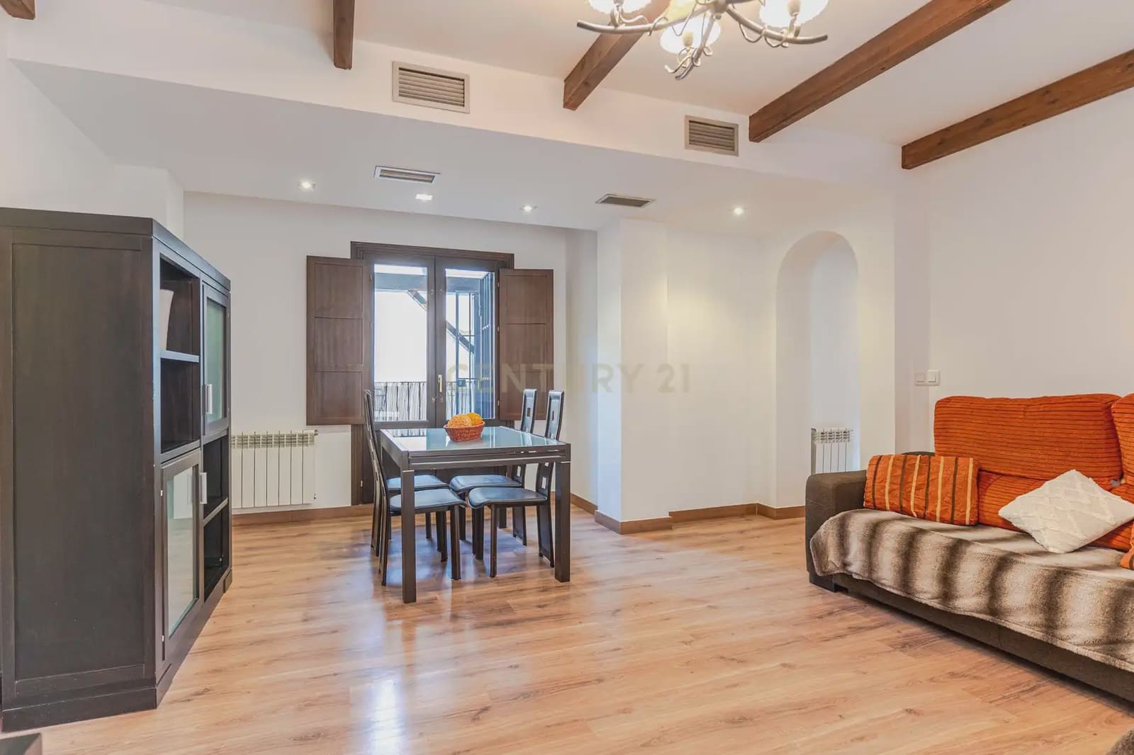 2 bedroom Apartment for sale in La Zubia with garage - € 205,000 (Ref: 10160785)