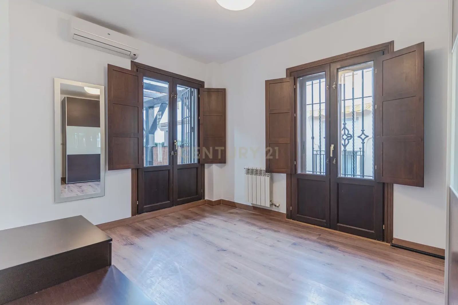 2 bedroom Apartment for sale in La Zubia with garage - € 205,000 (Ref: 10160785)